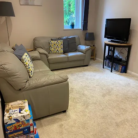 Private 1St Floor Apartment - Perfect For Port Of Dover, Eurotunnel And Short Stays Exterior photo