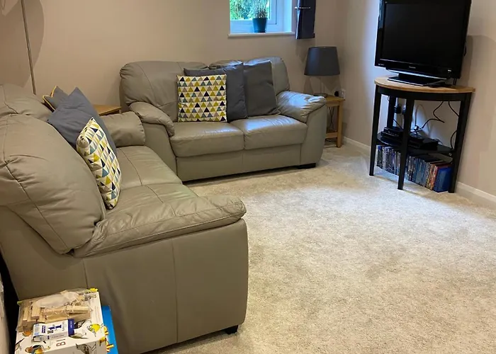 Private 1St Floor Apartment - Perfect For Port Of Dover, Eurotunnel And Short Stays